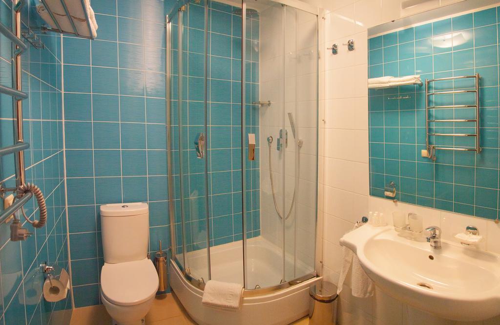 Schiller Hotel Kamjanske Værelse billede